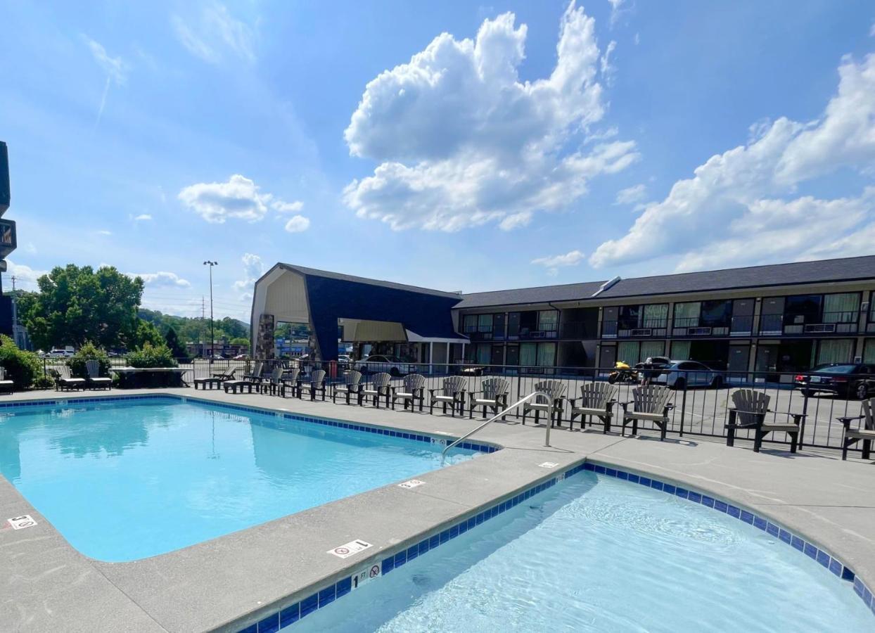 Travelodge By Wyndham Pigeon Forge Dollywood Lane Eksteriør billede